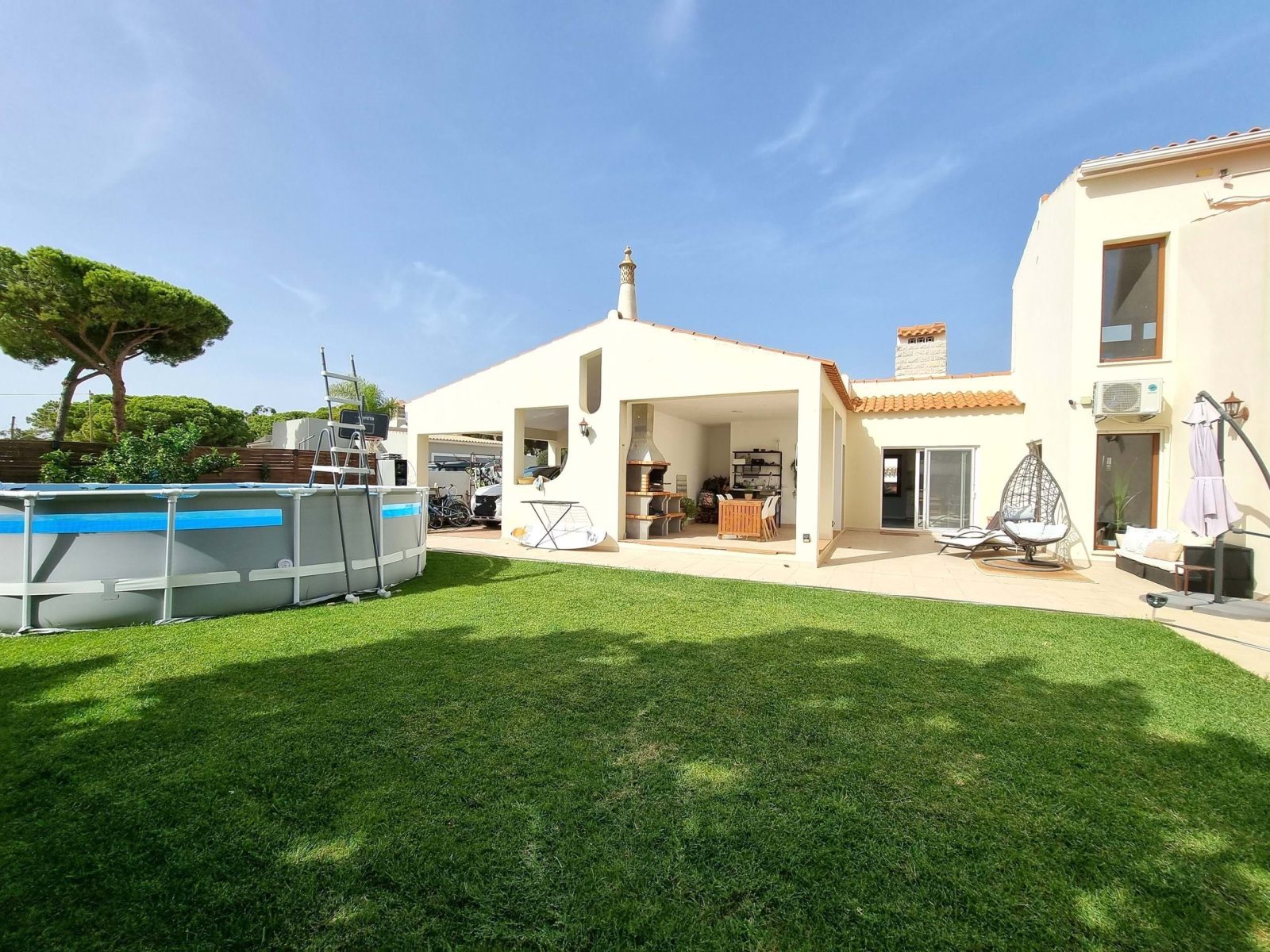 4 Bedroom Villa in Faro - Montenegro - Image 22